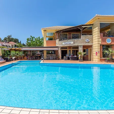 Hotel Makis 3*